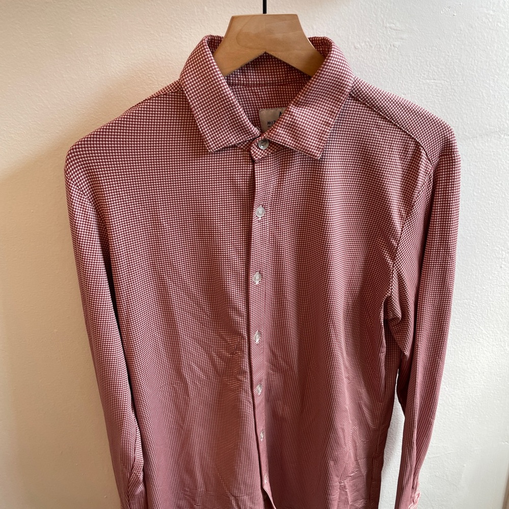 Mizzen+Main Red Casual Button Down Shirt